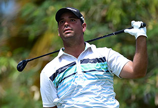 El golfista Rafa Campos está en la pelea en el Puerto Rico Open